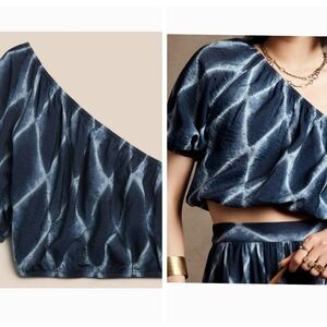 New BR One Shoulder Top Size M